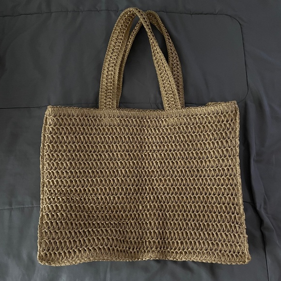 H&M Woven Straw Raffia Beach Bag - Picture 1 of 7